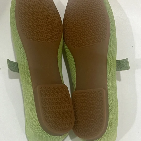 Vivaia Square-Toe Knit Mary Jane Flats Buckle Strap Green Size 8 EUR38 NWOT - Picture 4 of 9